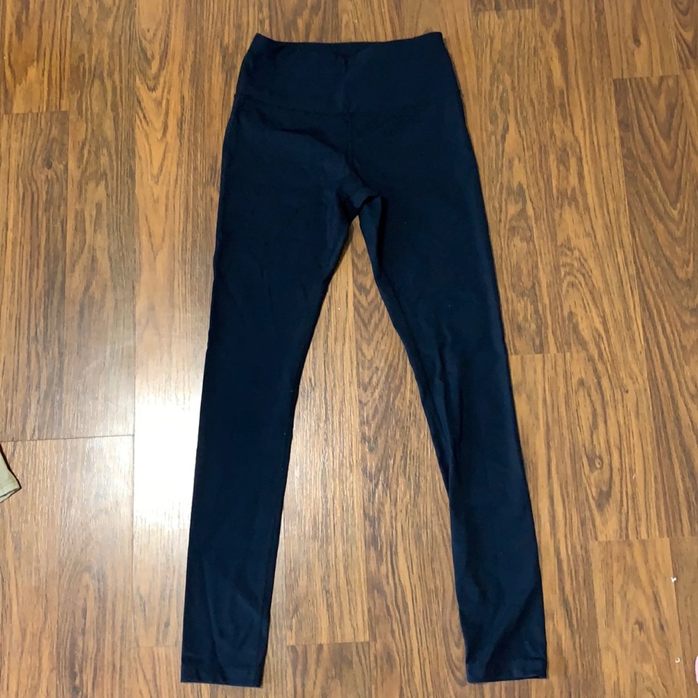 black leggings